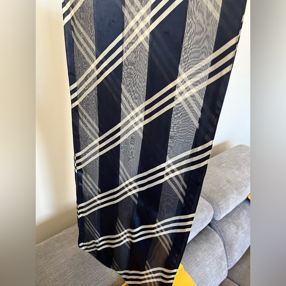 RALPH LAUREN SILK chiffon scarf - Picture 4 of 7